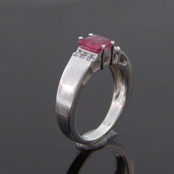 Genuine Pink Tourmaline Cushion Cut Ring in 925 Sterling Silver - Picture 3 of 6